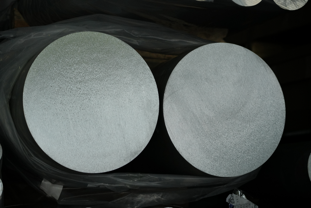 アルミニウム棒